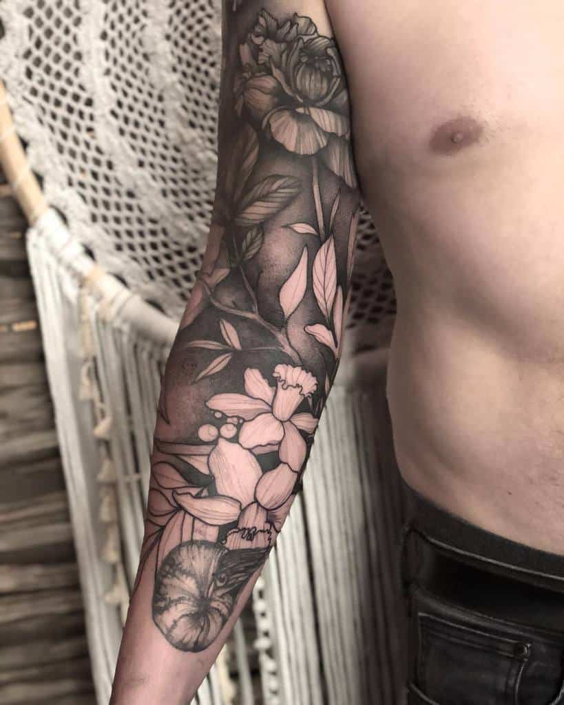 50 Cool Flower Tattoo Sleeve Ideas 50 Cool Flower Tattoo Sleeve Ideas