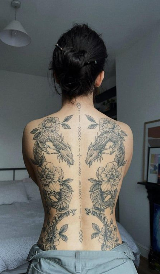 Back Tattoos For Women Elegant And Empowering Design Ideas Back Tattoos For Women Elegant And Empowering Design Ideas