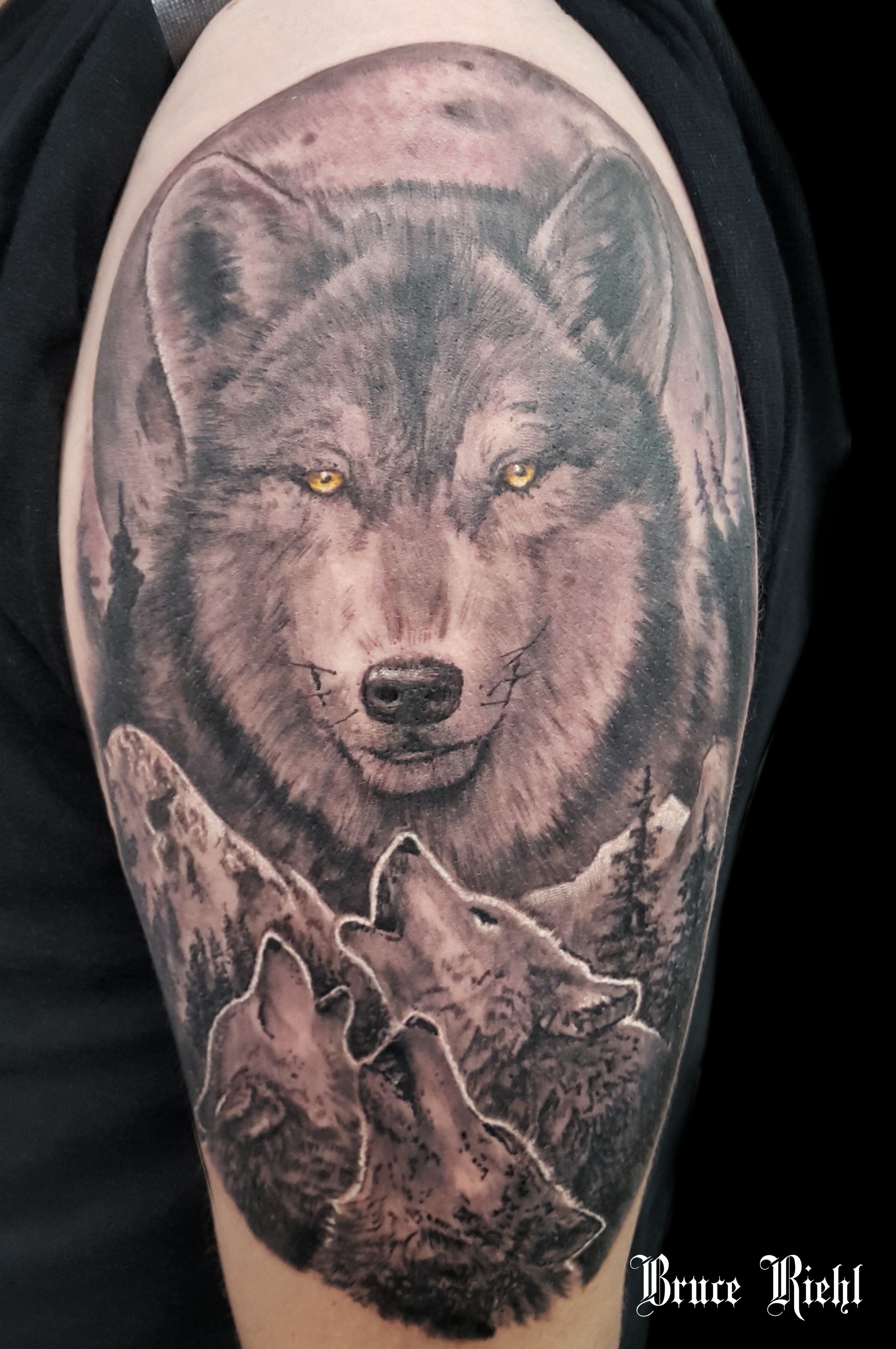 Black And Grey Wolf Shoulder Tattoo By Bruce Riehl Wolf Tattoos Wolf Black And Grey Wolf Shoulder Tattoo By Bruce Riehl Wolf Tattoos Wolf