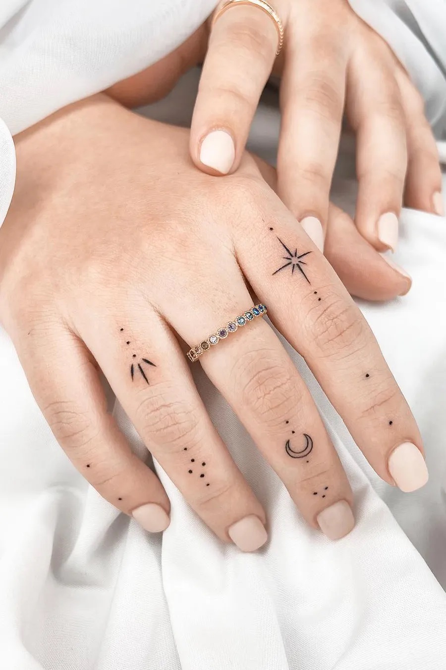 Chennai Female Tattooer Piercer Black Heart Tattoos Minimalist Finger Tattoo Work Tattooed By Sherly The Artist Chennai Thiruvanmiyur Pallavaram Instagram Chennai Female Tattooer Piercer Black Heart Tattoos Minimalist Finger Tattoo Work Tattooed By Sherly The Artist Chennai Thiruvanmiyur Pallavaram Instagram