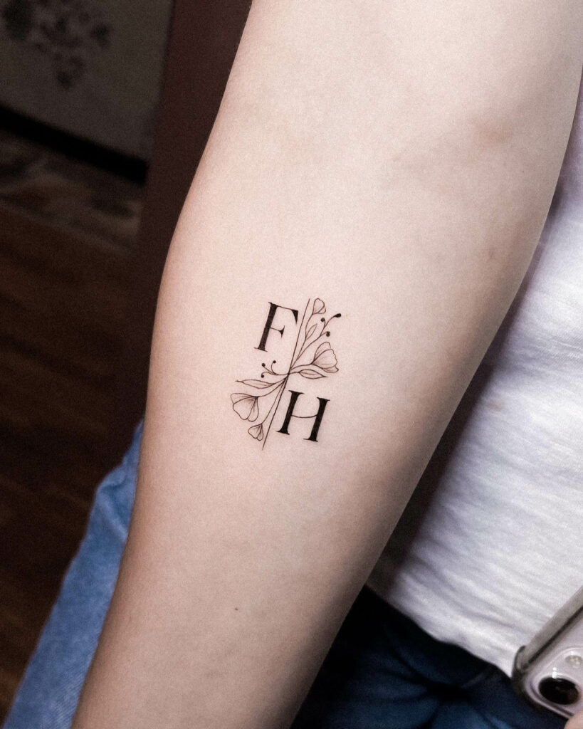 Discover 72 Letter Tattoos With Designs Super Hot Vova Edu Vn Discover 72 Letter Tattoos With Designs Super Hot Vova Edu Vn