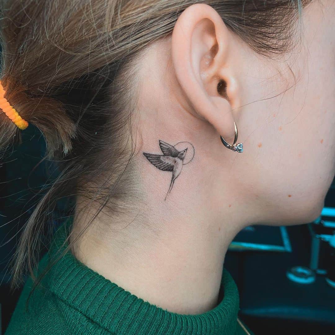 Female Neck Tattoos Female Neck Tattoos