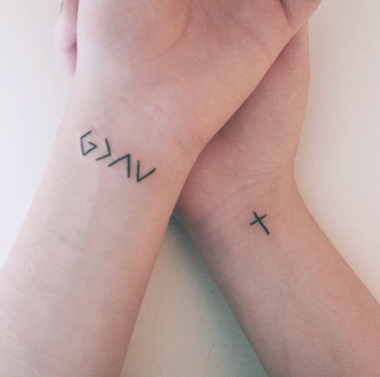 Hand And Wrist Tattoos Male Hand And Wrist Tattoos Male