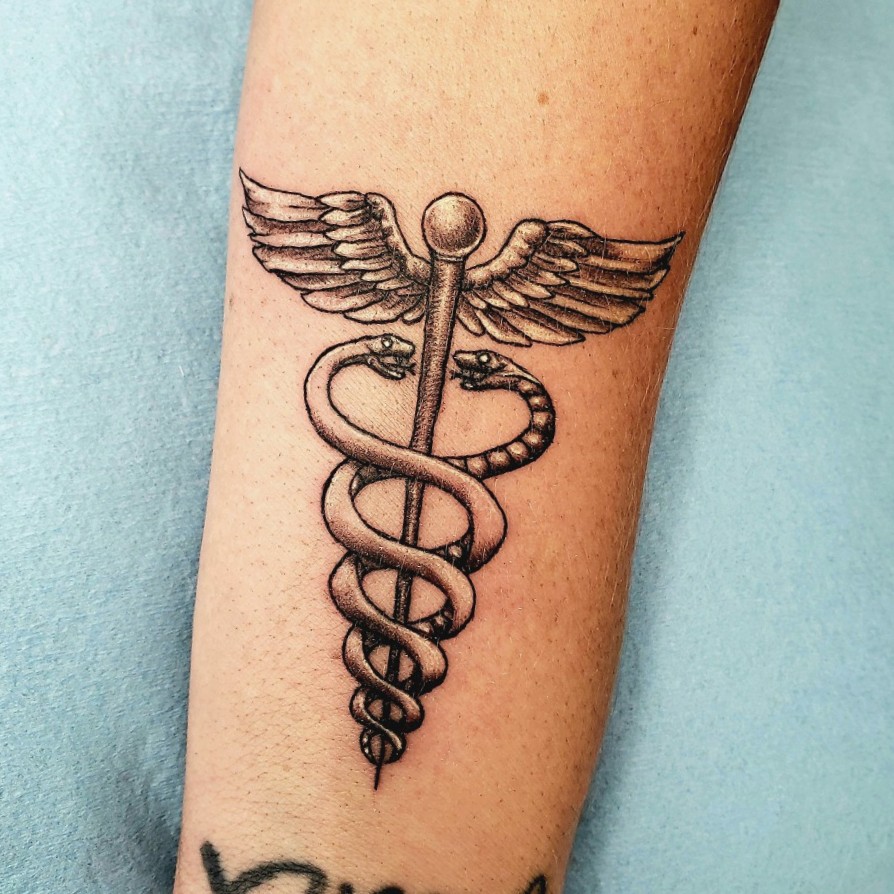 Nurse Caduceus Tattoos Designs Google Search Nurse Tattoo Medical Nurse Caduceus Tattoos Designs Google Search Nurse Tattoo Medical
