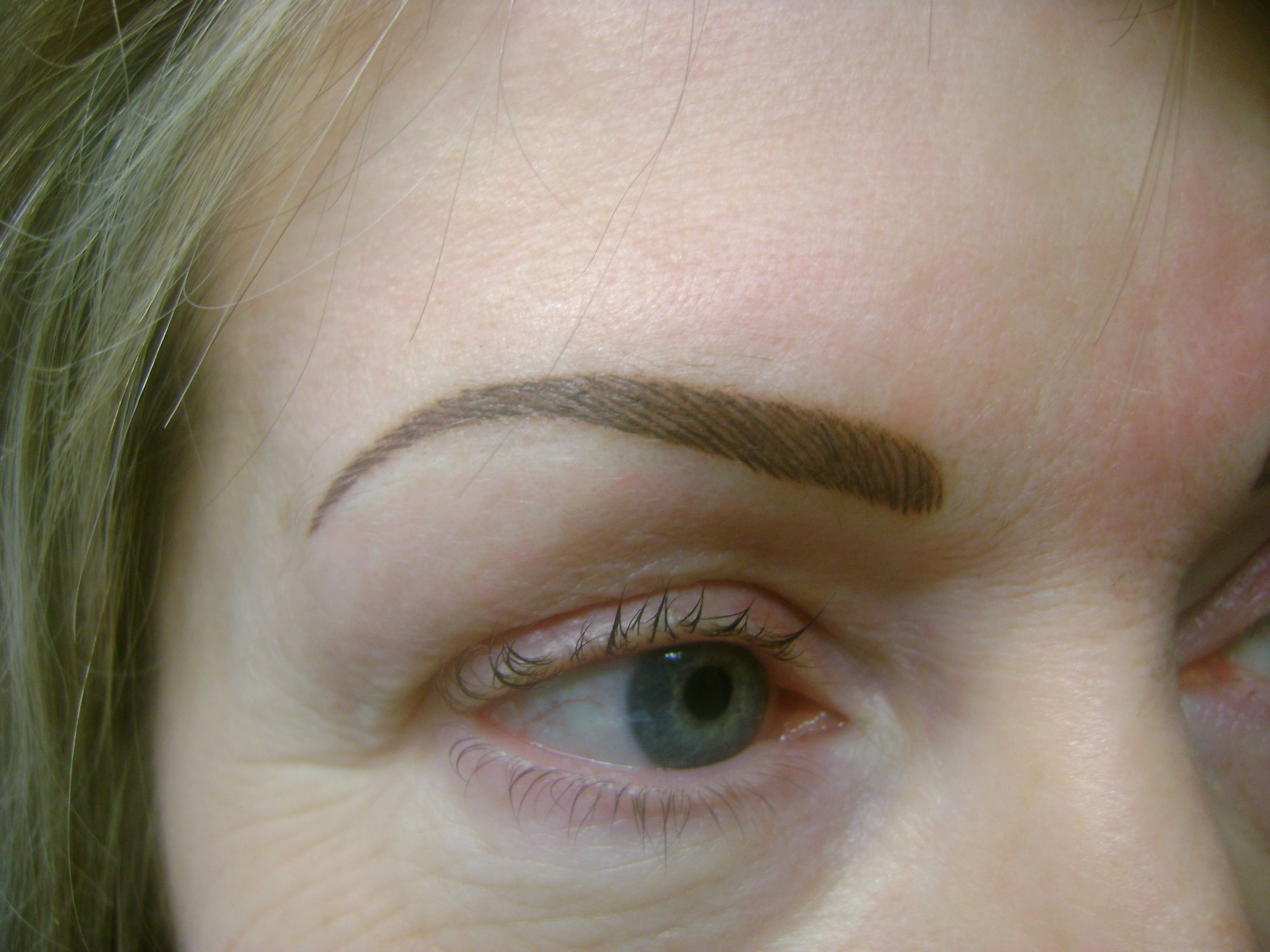 Tattooing Eyebrows Tattooing Eyebrows