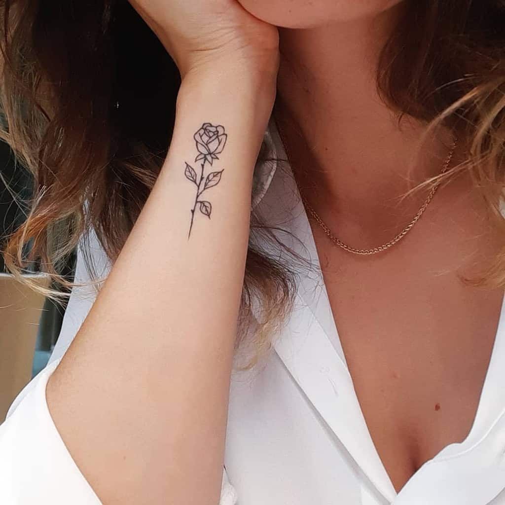 Untitled In 2020 Name Tattoos On Wrist Rose Tattoo With Name Name Untitled In 2020 Name Tattoos On Wrist Rose Tattoo With Name Name
